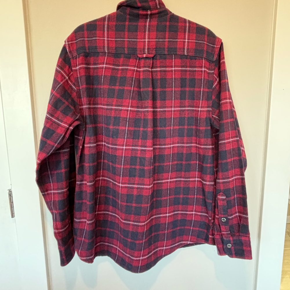NWT Orvis Men's Casual Red and Blue Plaid Shirt - Picture 2 of 6